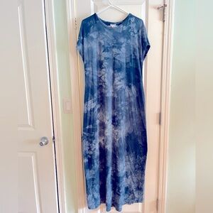 Custom tie dyed Lularoe Maxi Dress Size Medium